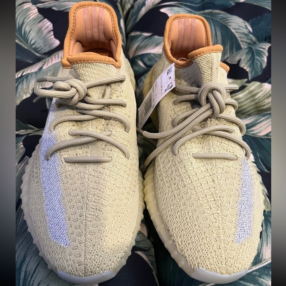 Adidas Yeezy Marsh